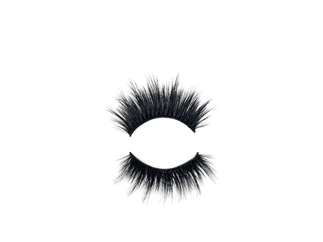 Majestic Lashes - Madam Glow